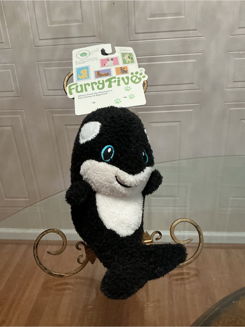 Giftable Orca  Ball Body Very Solf Dog Toy Clinker & Squeaker  9”